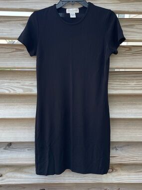 Casual Corner short sleeve simple little black dress Women Small EUC